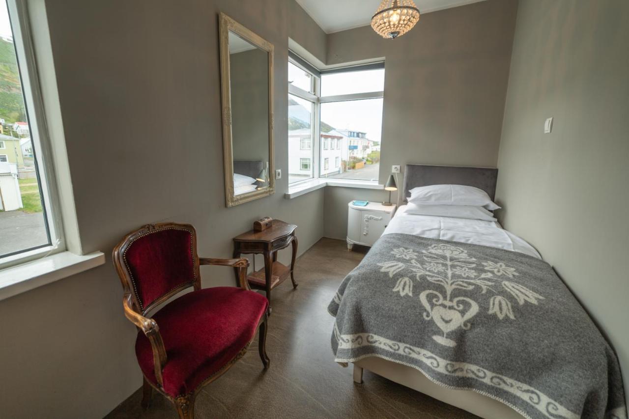 Hotel Siglunes Siglufjordur Экстерьер фото